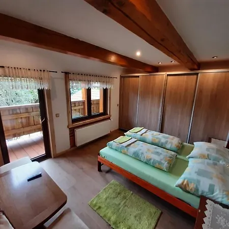 Na Kamyncu Guest house 3*